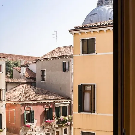 Accademia Charm By Wonderful Italy