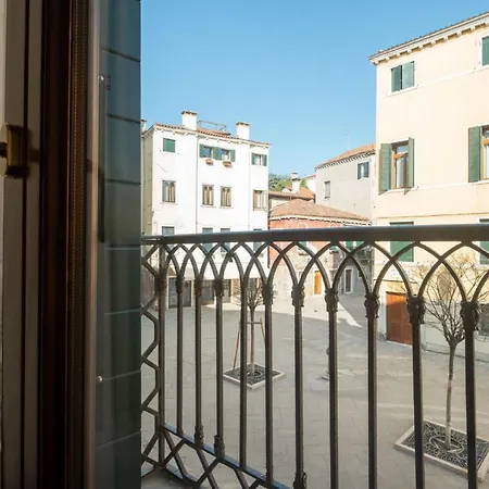 Accademia Charm By Wonderful Italy * Venice