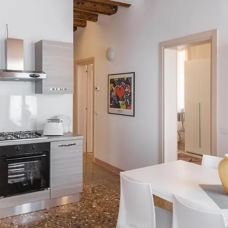 Apartment Accademia Charm By Wonderful Italy *