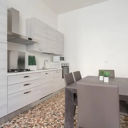 Accademia Charm By Wonderful Italy Apartment