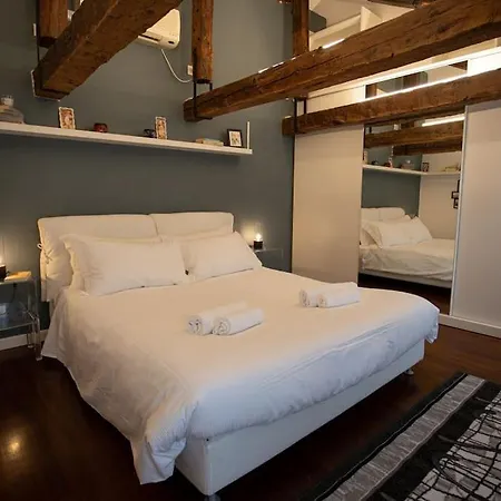 Ca' Regina Apartment *