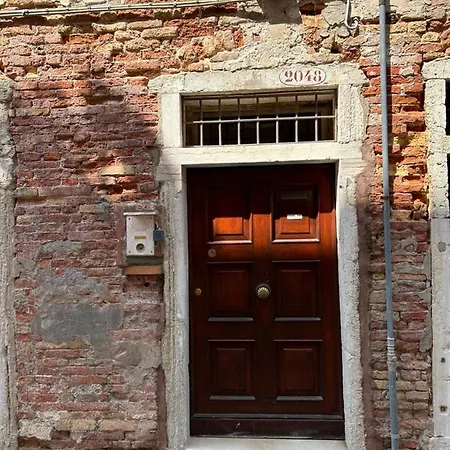 Apartment New Beautiful Near Biennale *