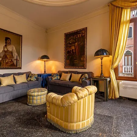 Ca' De Le Colonne - Luxury Grand Canal View Apartment *