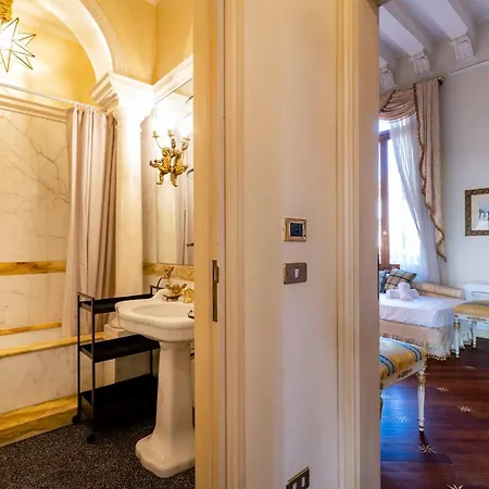 Ca' De Le Colonne - Luxury Grand Canal View Apartment Venice