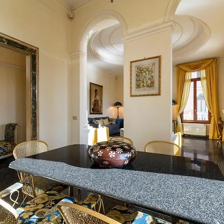 Ca' De Le Colonne - Luxury Grand Canal View Apartment