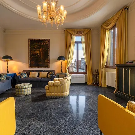 Apartment Ca' De Le Colonne - Luxury Grand Canal View Venice