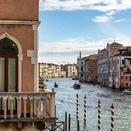 Apartment Ca' De Le Colonne - Luxury Grand Canal View