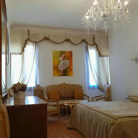 Romantica Veneziana Apartment Venice