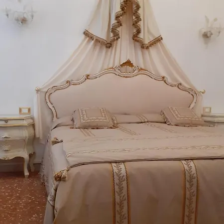Apartment Romantica Veneziana *