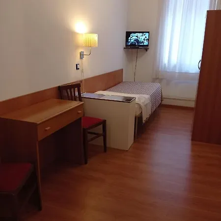 Caneva Hotel *