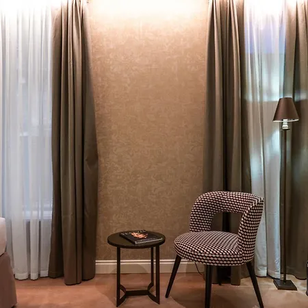 Acca Hotel 3*