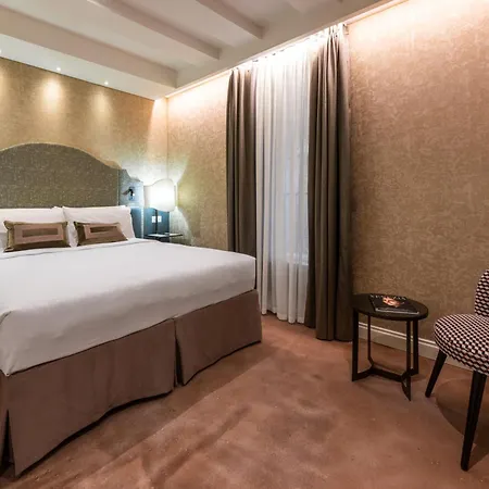 Hotel Acca