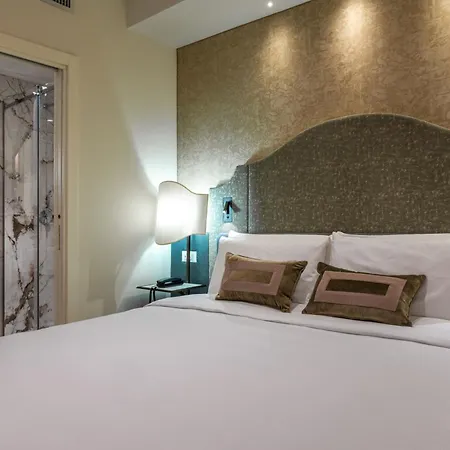 Acca Hotel 3*