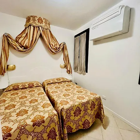 Apartment Antico Fiore *