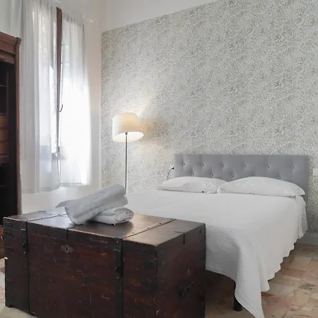 Daire Melusina Homes Venedik