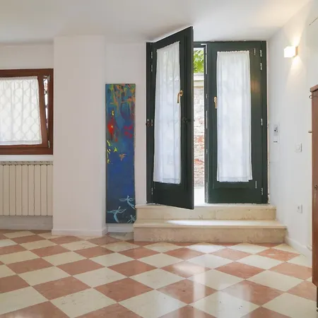 Daire Melusina Homes Venedik