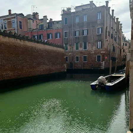 Pavarotti Bed & Breakfast Venice