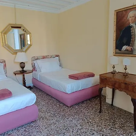 Apartment Palazzo Querini Accademia *
