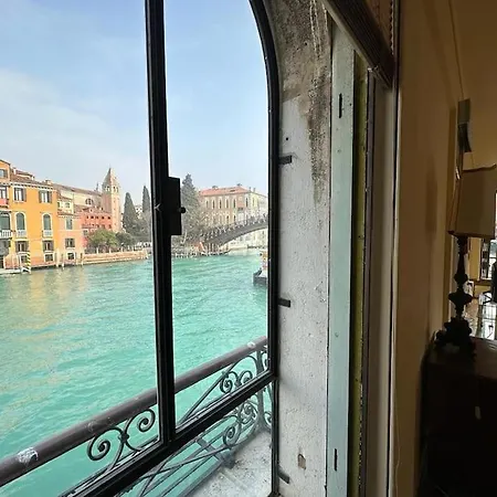 Apartment Palazzo Querini Accademia *