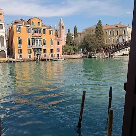 Palazzo Querini Accademia * Venice