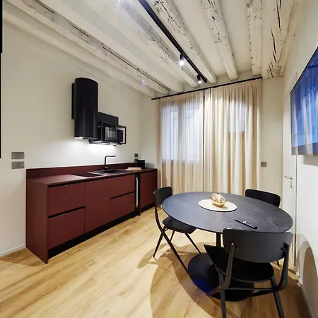 Palazzina Riva Apartamento