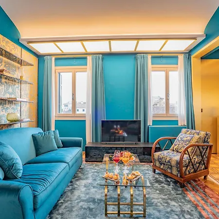 Dimora San Trovaso Enchanting Four-bedrooms Apartment