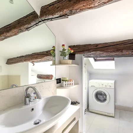 Apartment Lovely Attic For 4 Person With Wifi - A/c *