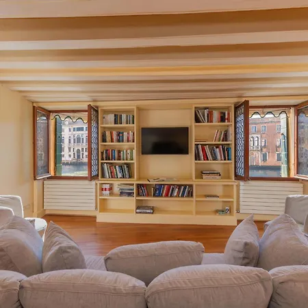 Apartment Ca' Emo Palazzo Sul Canal Grande Venice