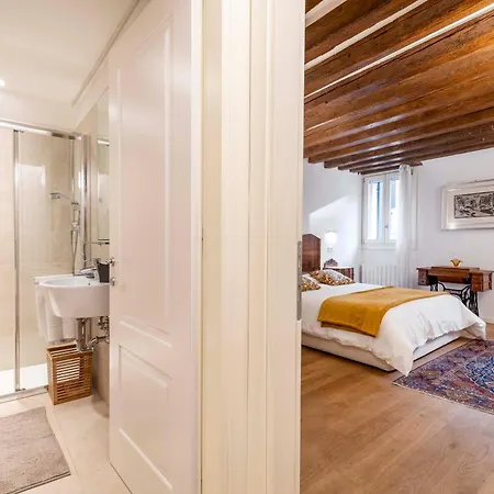 Appartamento San Samuele Centro+ Wellness Pool Jacuzzi *