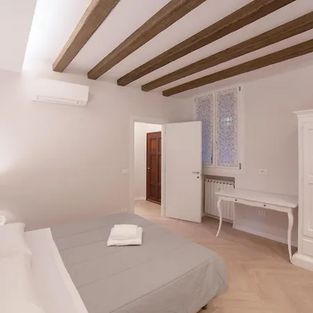 Apartment Ca Viola E Tobia By Venicevillas Venice