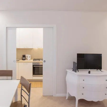 Apartment Ca Viola E Tobia By Venicevillas