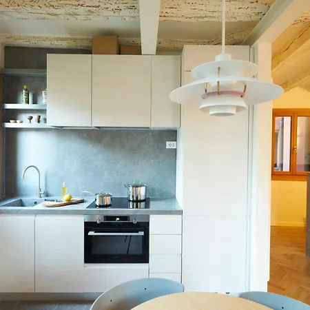 Apartment La Grancevola Is A Gorgeous With Balcony Venice
