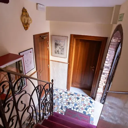 Tivoli 2*