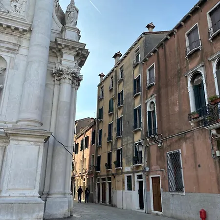 San Stae Casa Aurora