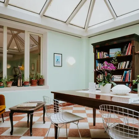 Casa Accademia Holiday home *