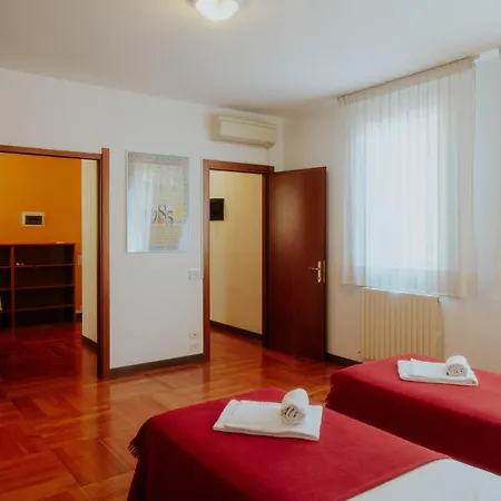 Casa Accademia Holiday home Venice