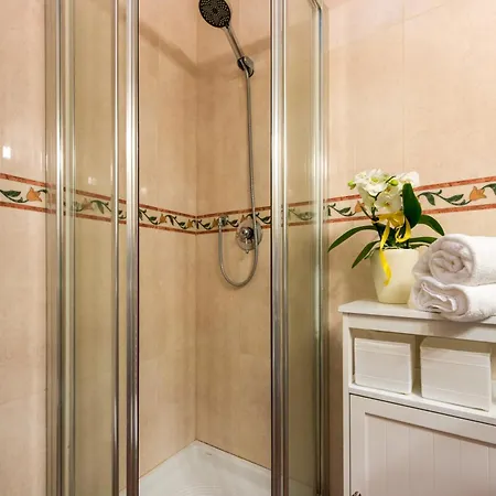 Apartment Lover's Nest In San Marco Square