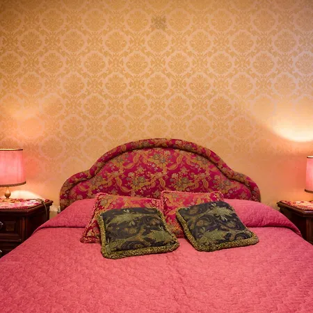 Lover's Nest In San Marco Square Apartment *