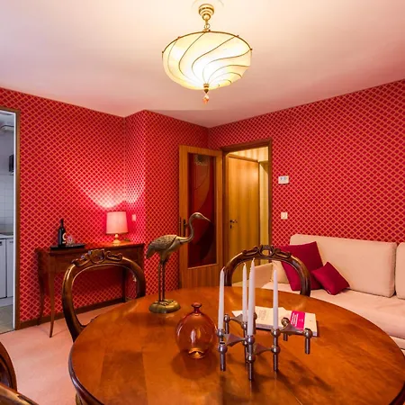Lover's Nest In San Marco Square Apartment