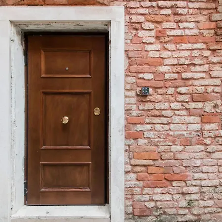 Apartamento Corte Dell' Angelo, Casa Romantica Vicino La Biennale *