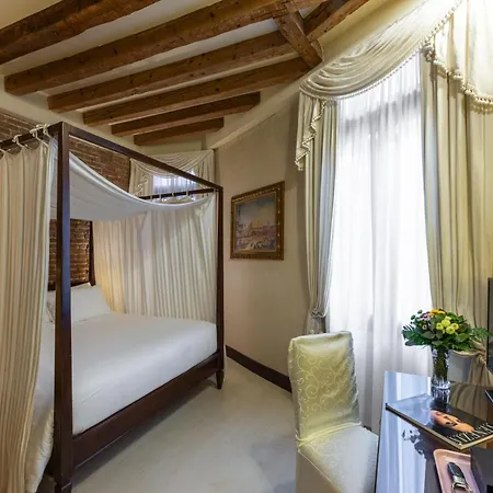 Ca' Del Nobile Hotel