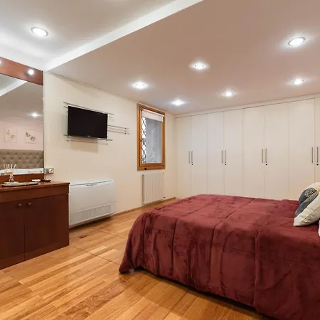 Apt With Amazing View - San Marco