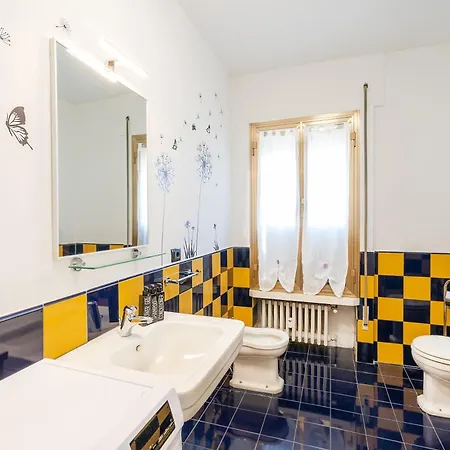 4 Posti, Via Facile Per Venezia