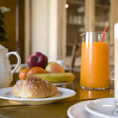 Bed & Breakfast La Villeggiatura 3*