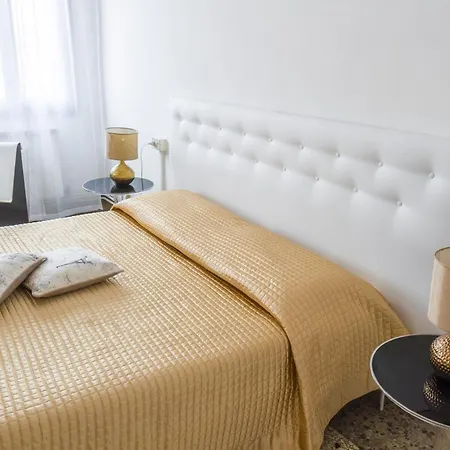 Accademia Charm By Wonderful Italy Apartment