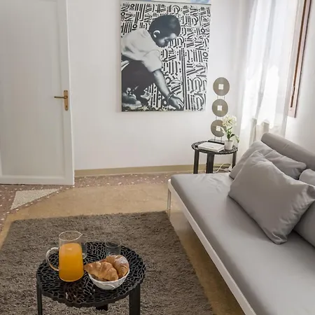Accademia Charm By Wonderful Italy Apartment