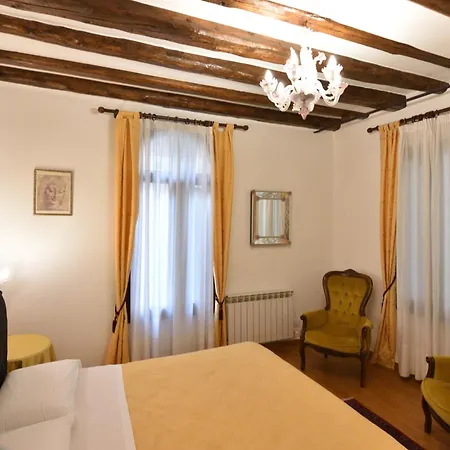Da Bruno Homes * Venice