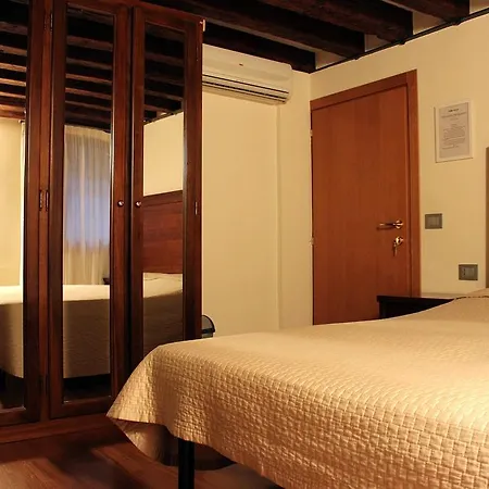 Apartment 5 Mins To Rialto Bridge Venice