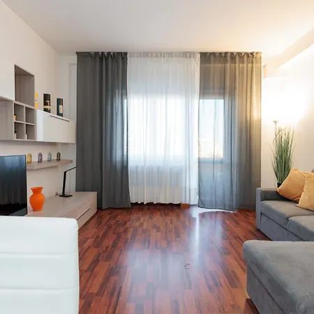 Apartment Hapton House 12 *