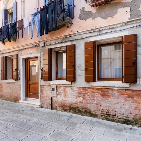 Elegante E Luminoso, Spazio Esterno Privato Appartamento